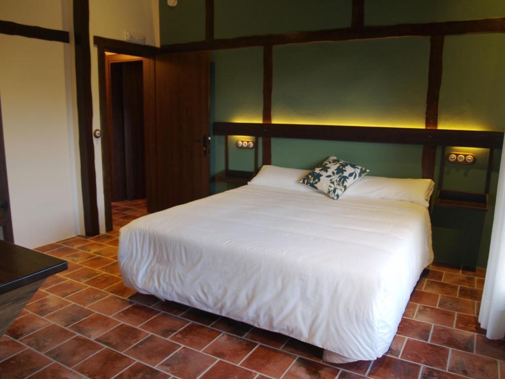 Font D'En Torres Solo Adultos Guest House Morella Exterior photo